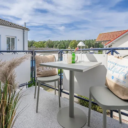 Blaue Welle 15 - Bunte Fische Apartment *