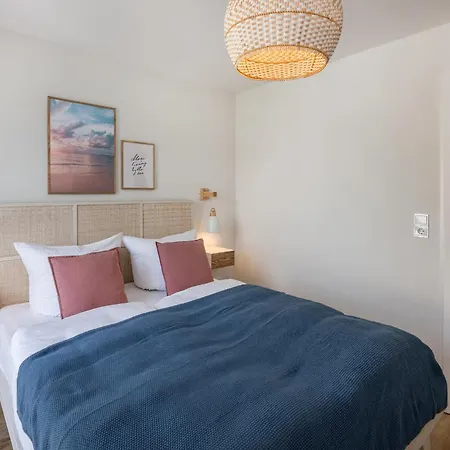 Blaue Welle 15 - Bunte Fische * هيرينجسدورف