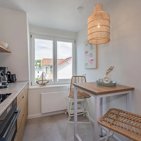 Blaue Welle 15 - Bunte Fische * Ostseebad Heringsdorf